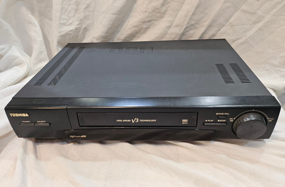 Toshiba M-751 VHS Video Cassette Recorder
