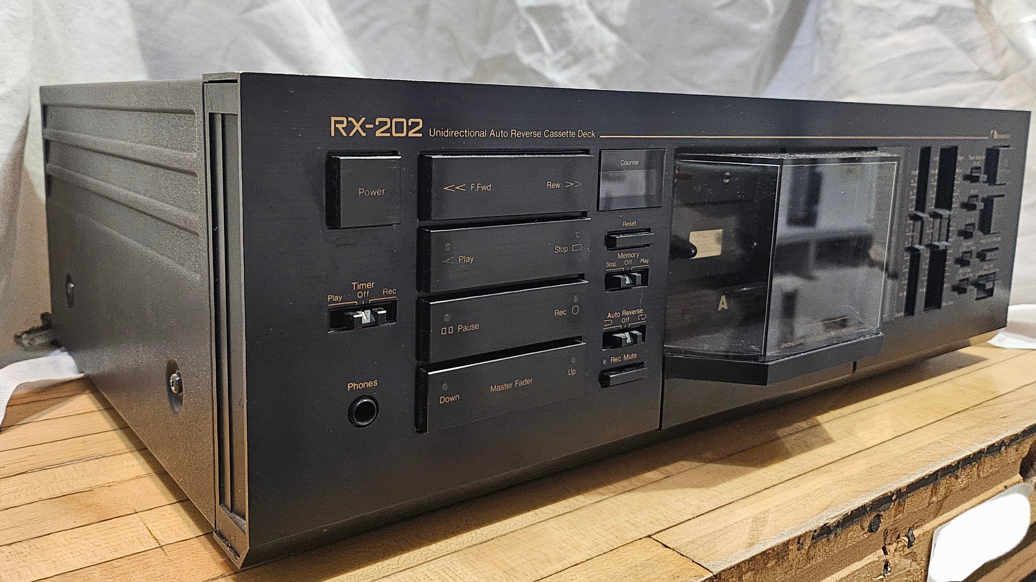Nakamichi RX-202 Cassette Deck