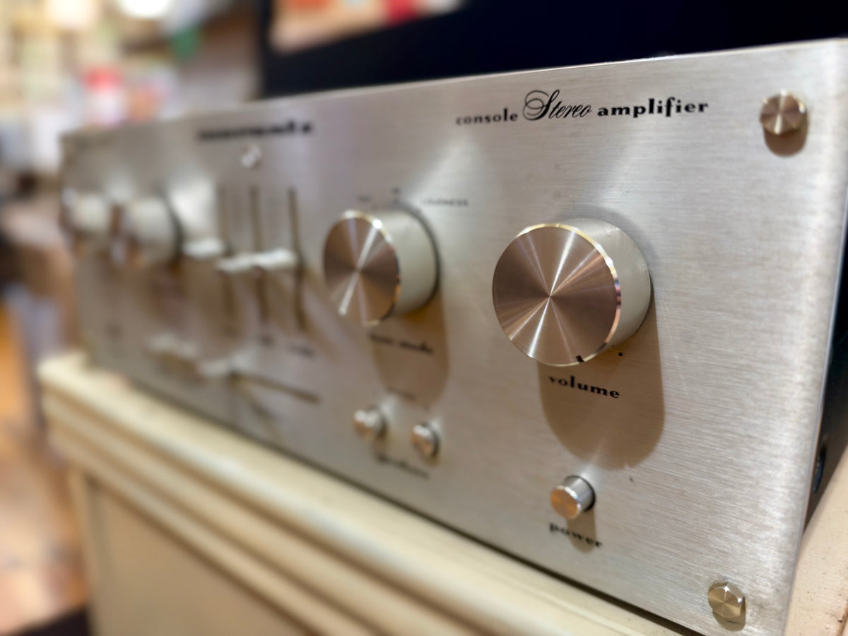 Marantz Model 1090 Stereo Amplifier