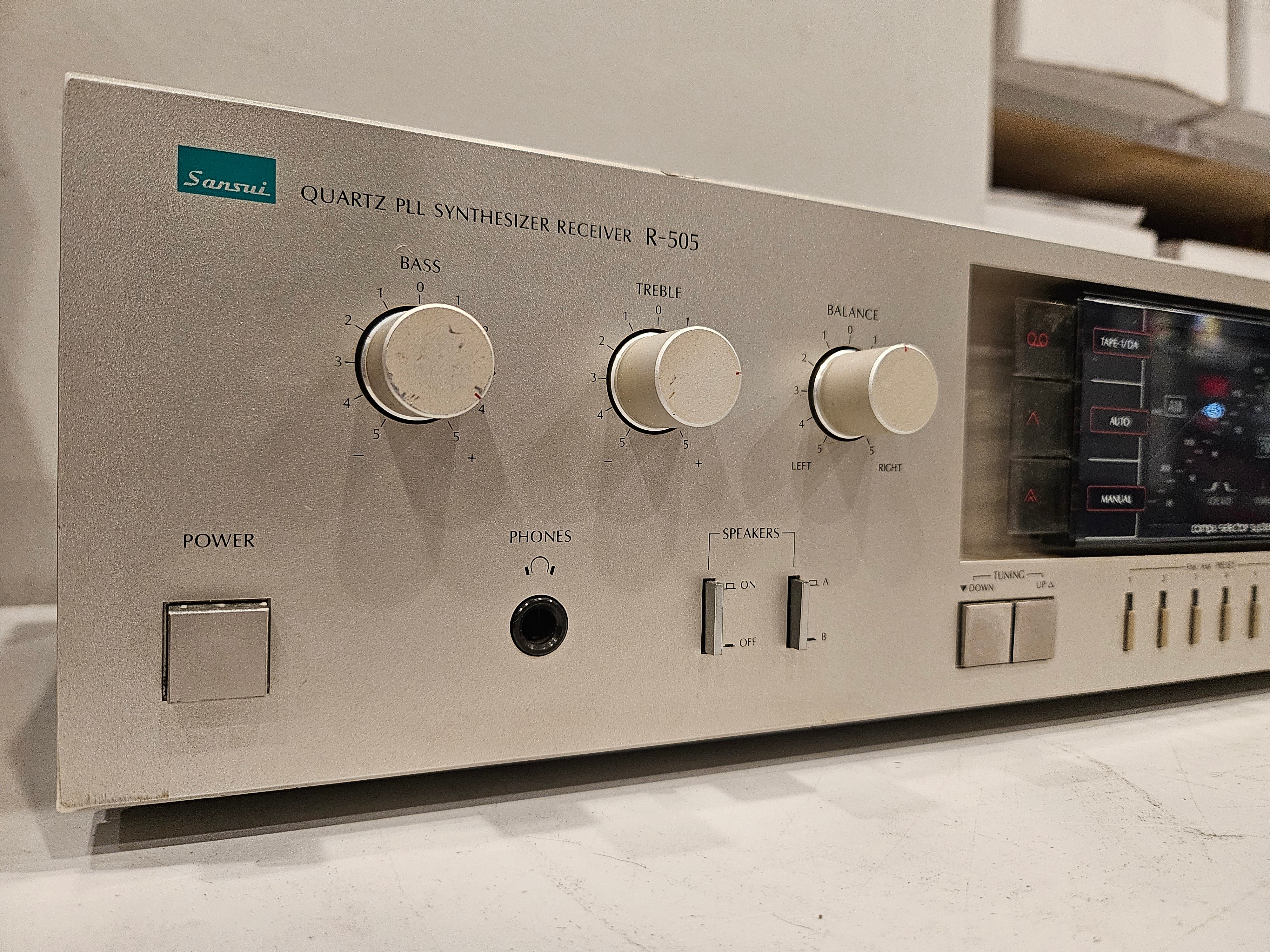 Sansui R-505 Synthesizer Receiver