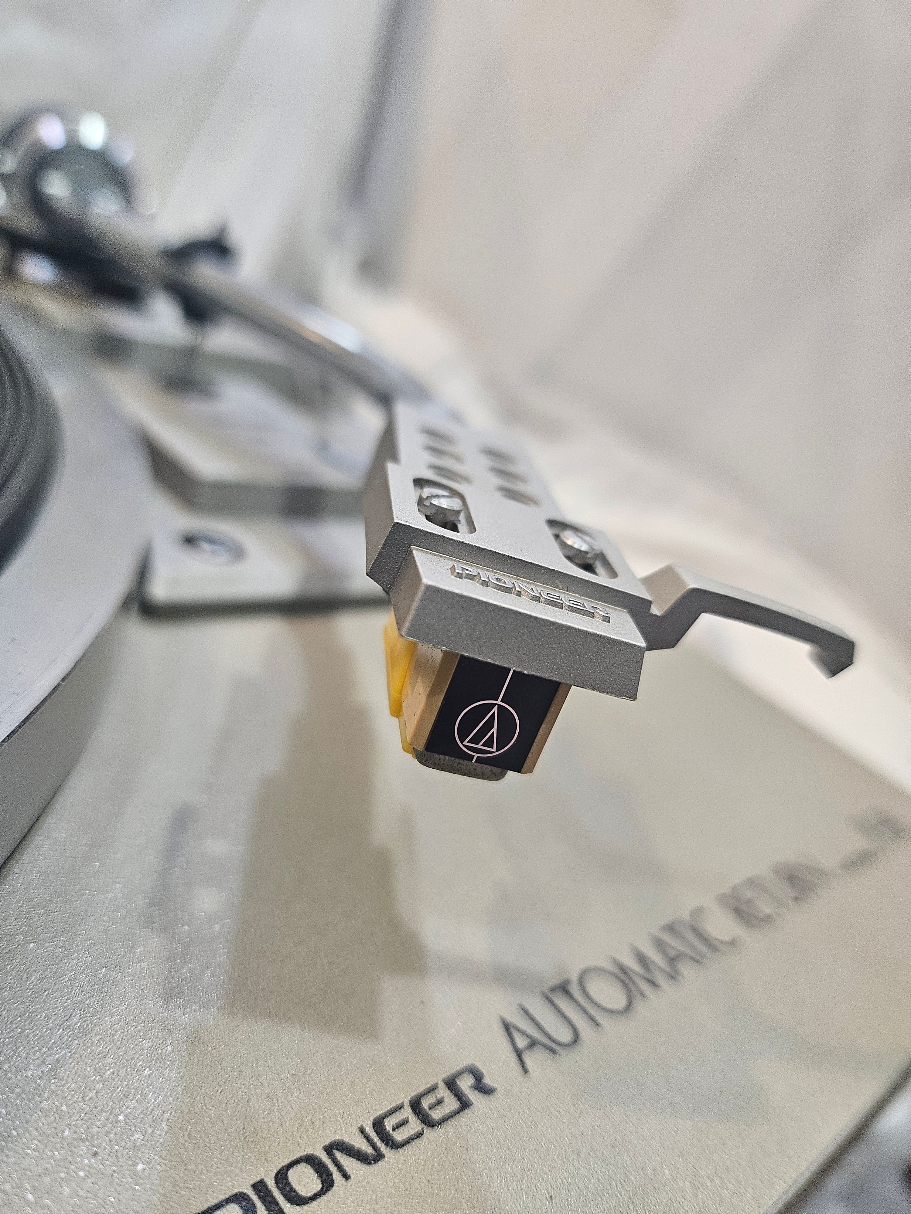 Pioneer PL-514 Turntable