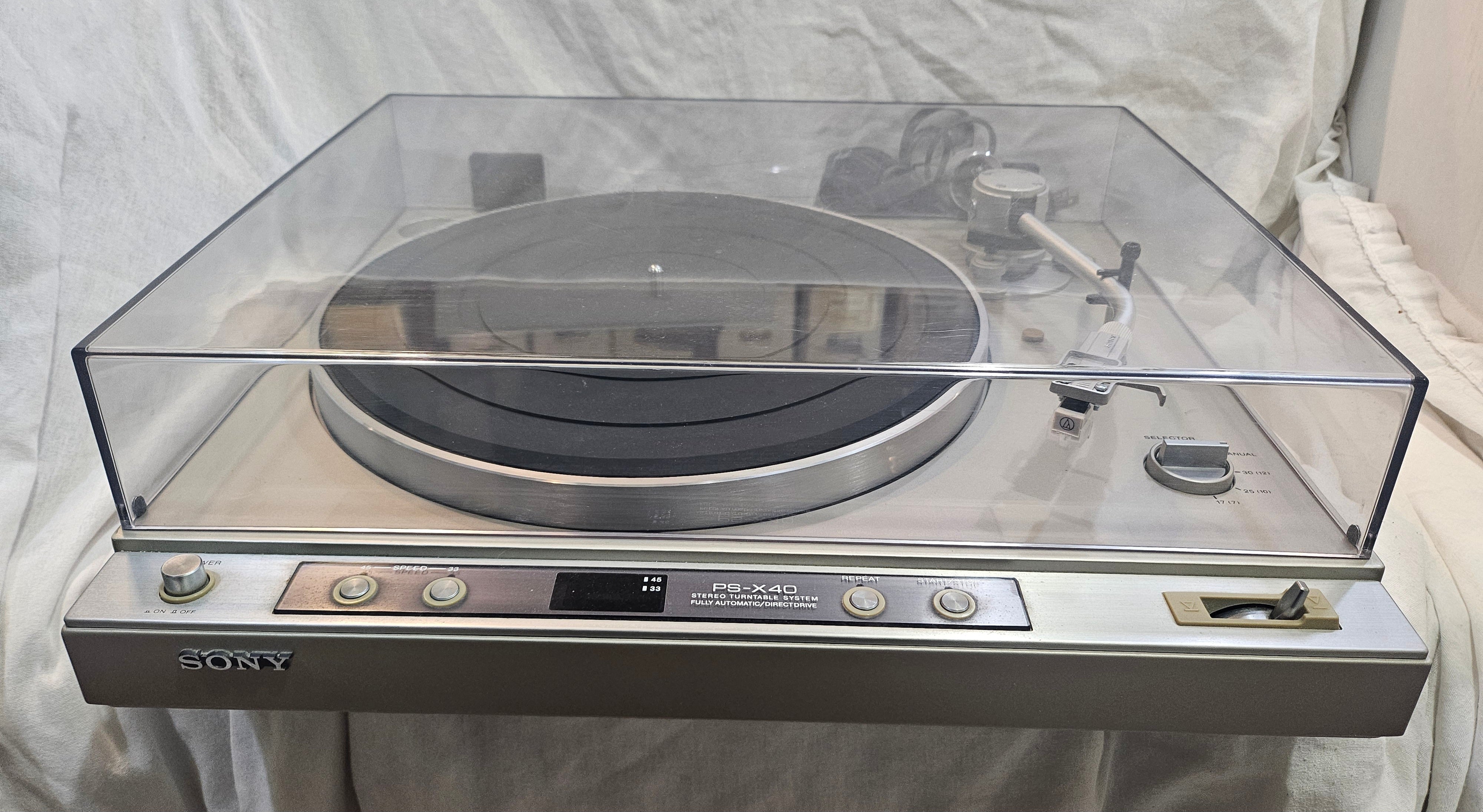 Sony PS-X40 Turntable