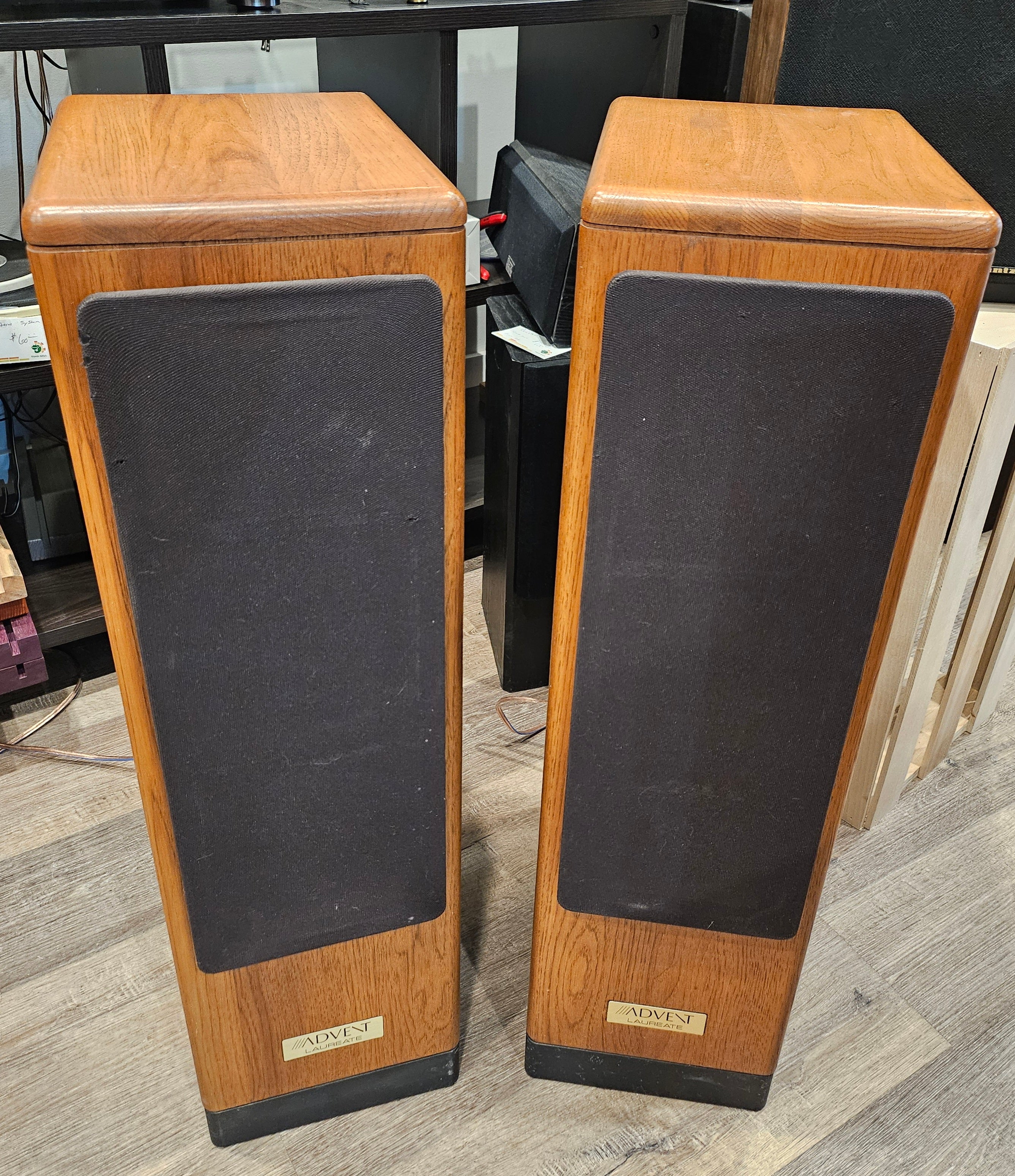 Advent Laurette Speakers