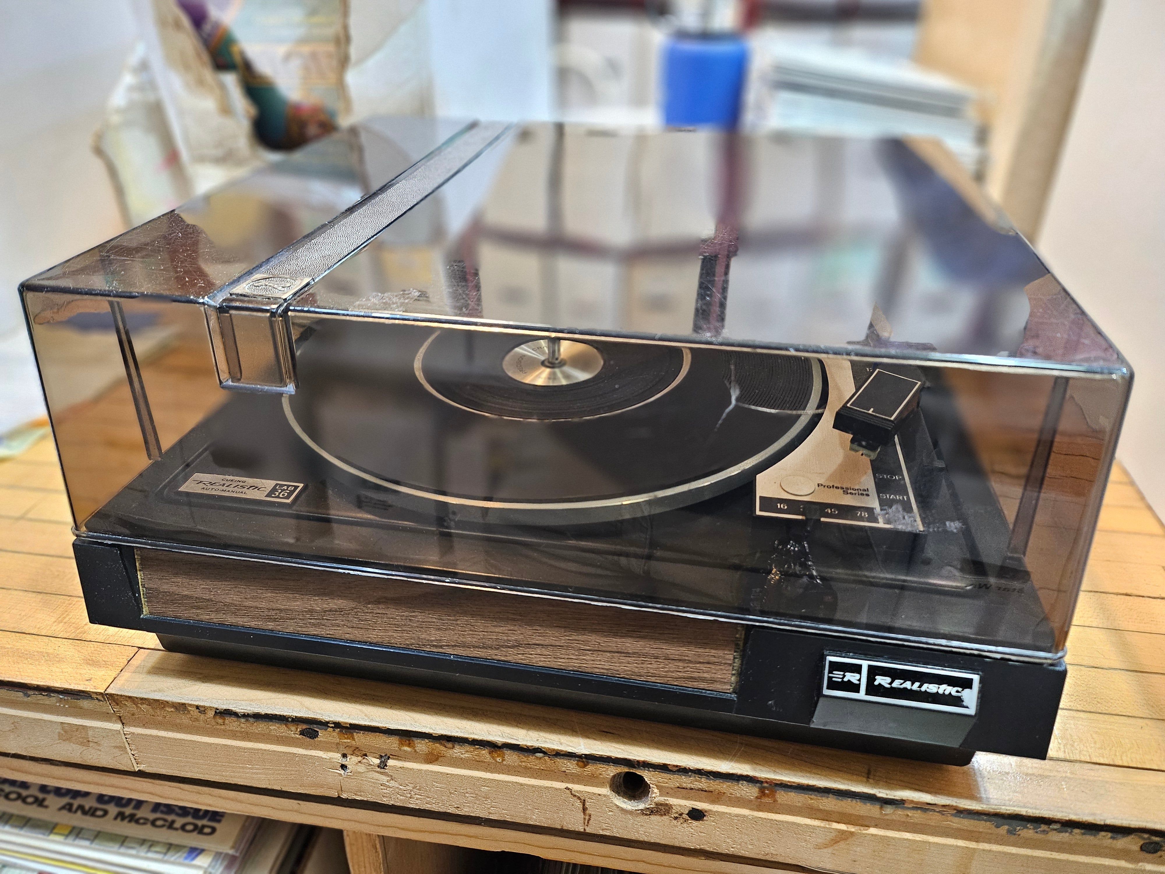 Realistic Lab 36 Stacker Turntable