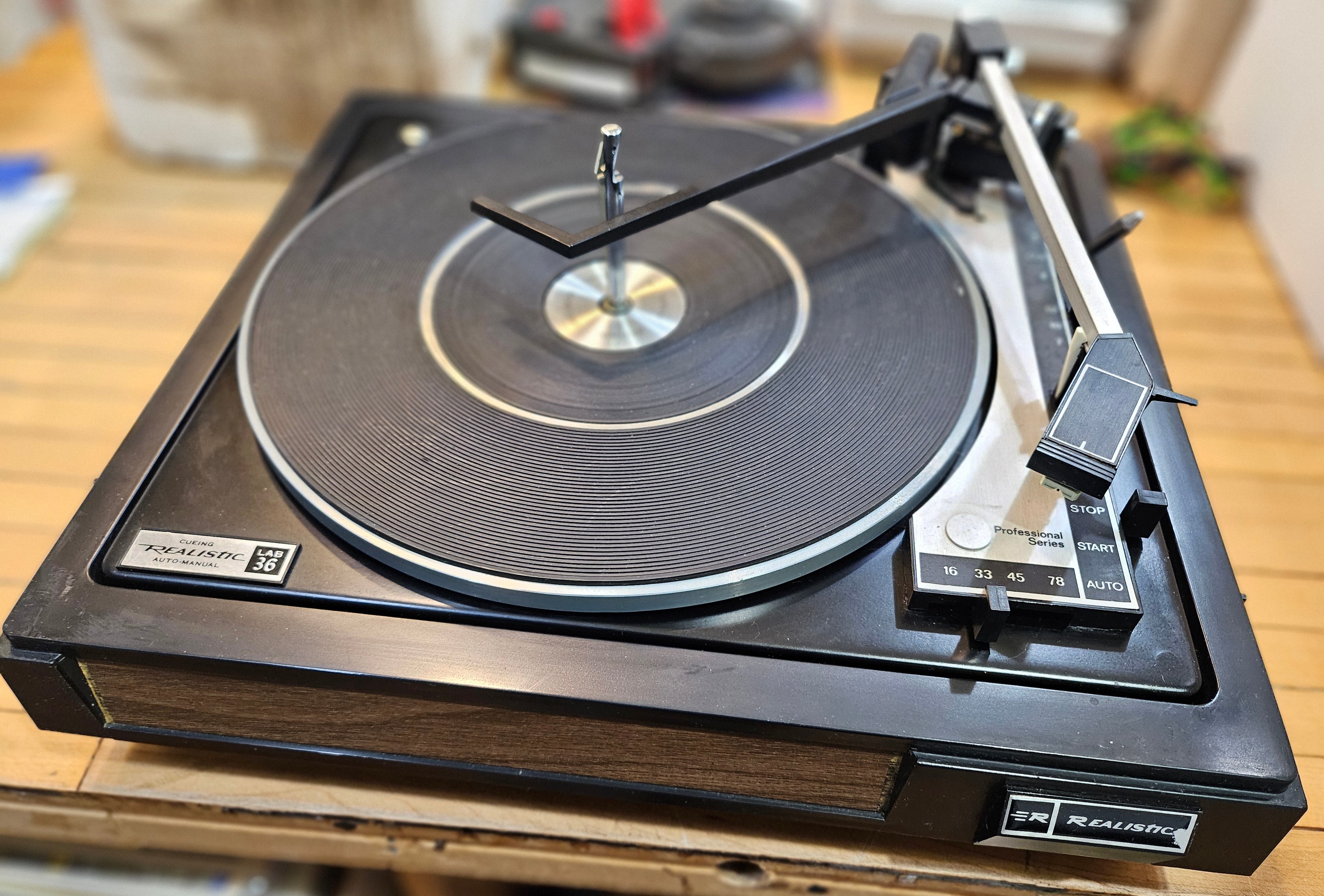 Realistic Lab 36 Stacker Turntable