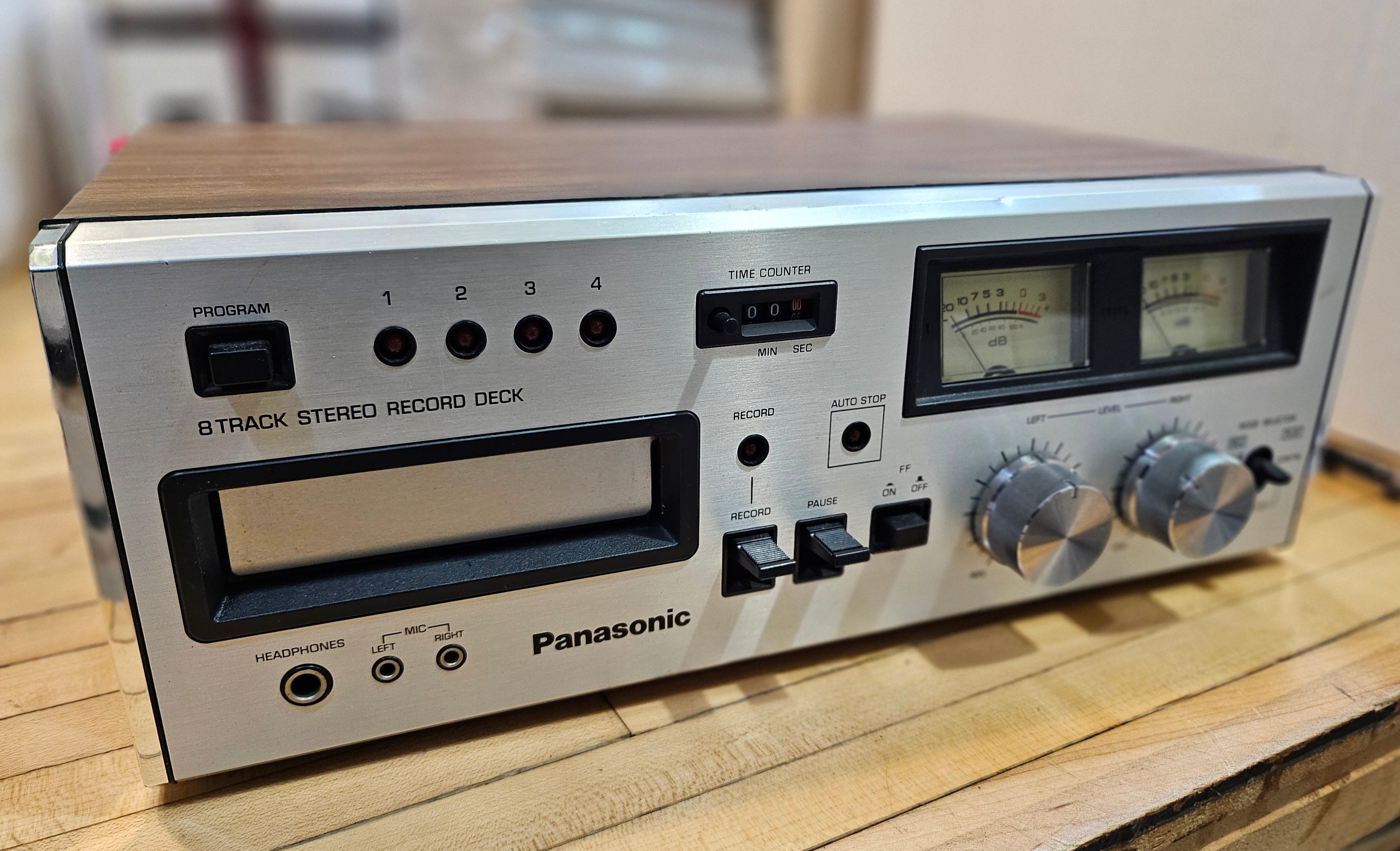 Panasonic RS-808 8-Track Stereo Record Deck