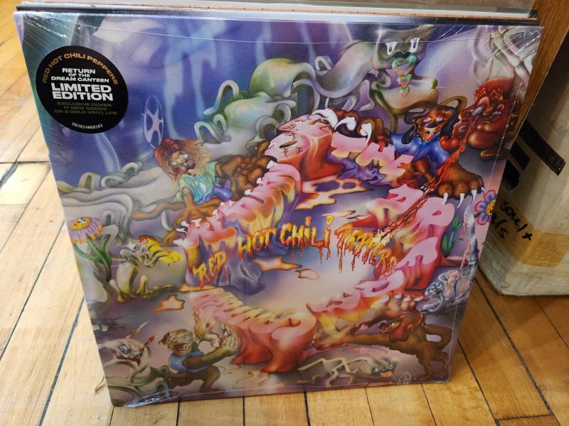 Red Hot Chili Peppers - Return of the Dream Canteen - Indie Exclusive Cover and Gold Vinyl