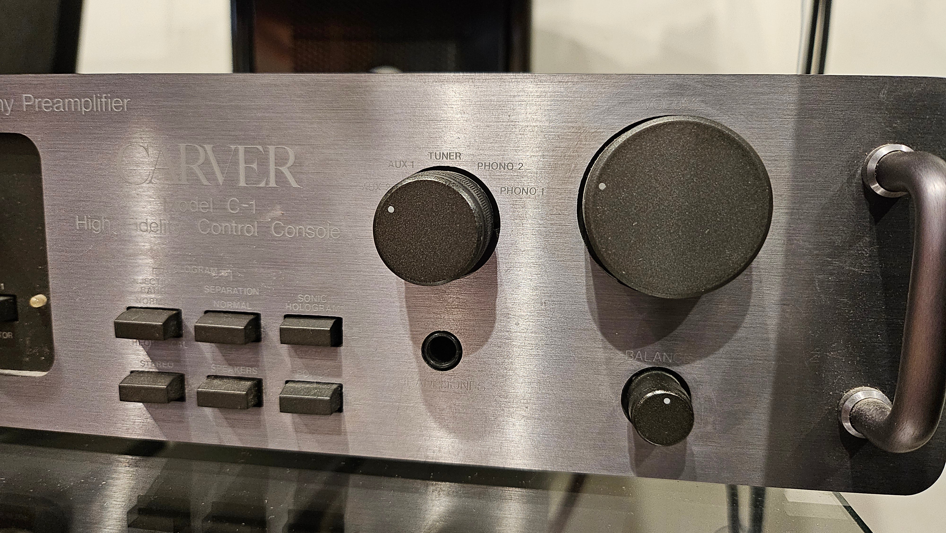 Carver Model C-1 Sonic Holography Preamplifier