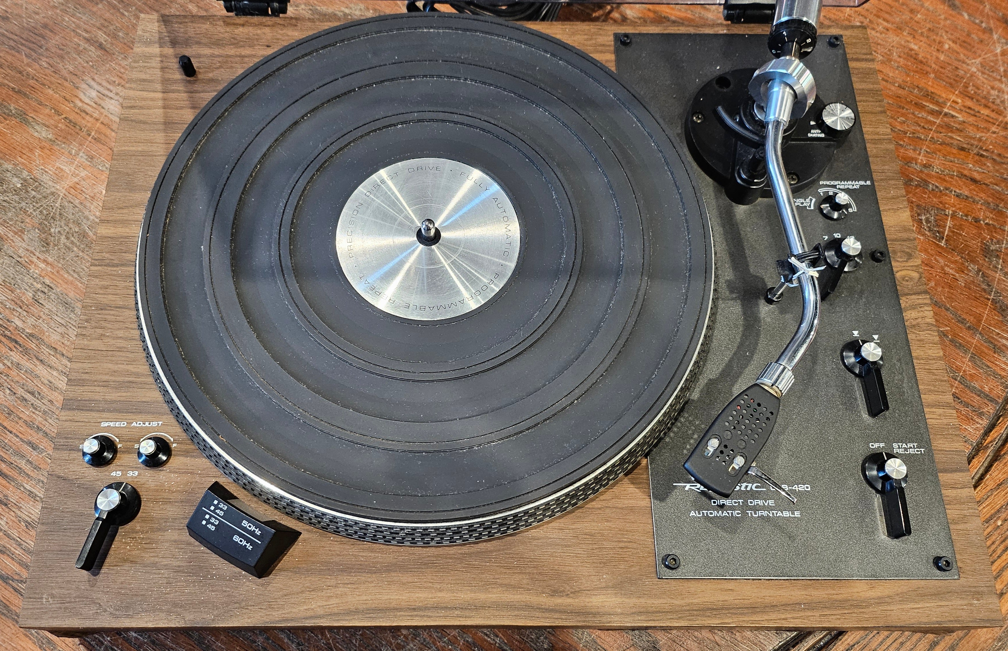 Realistic LAB-420 Direct Drive Automatic Turntable