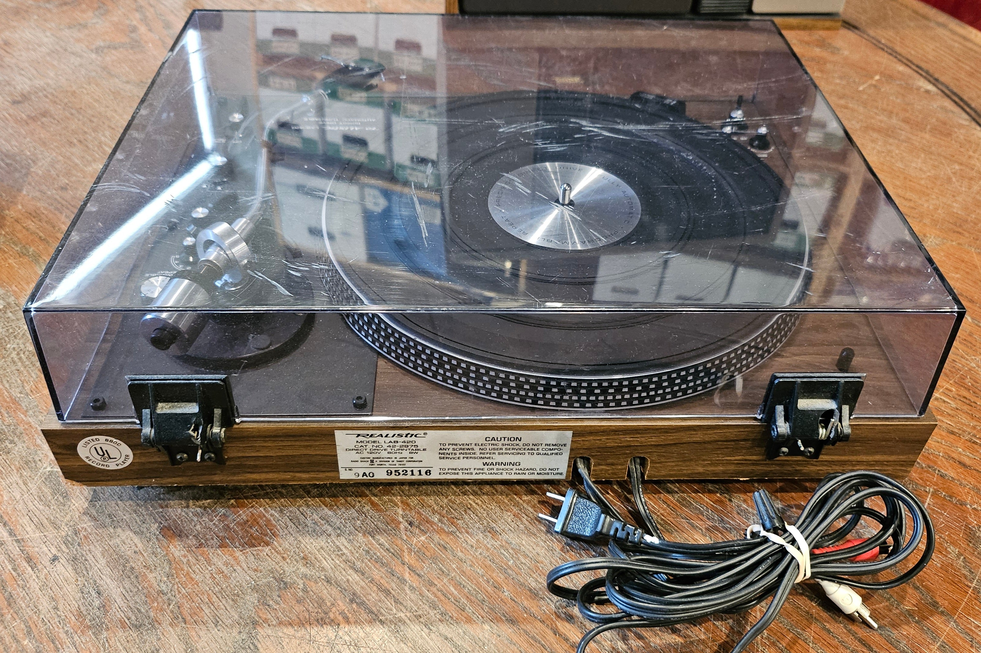 Realistic LAB-420 Turntable