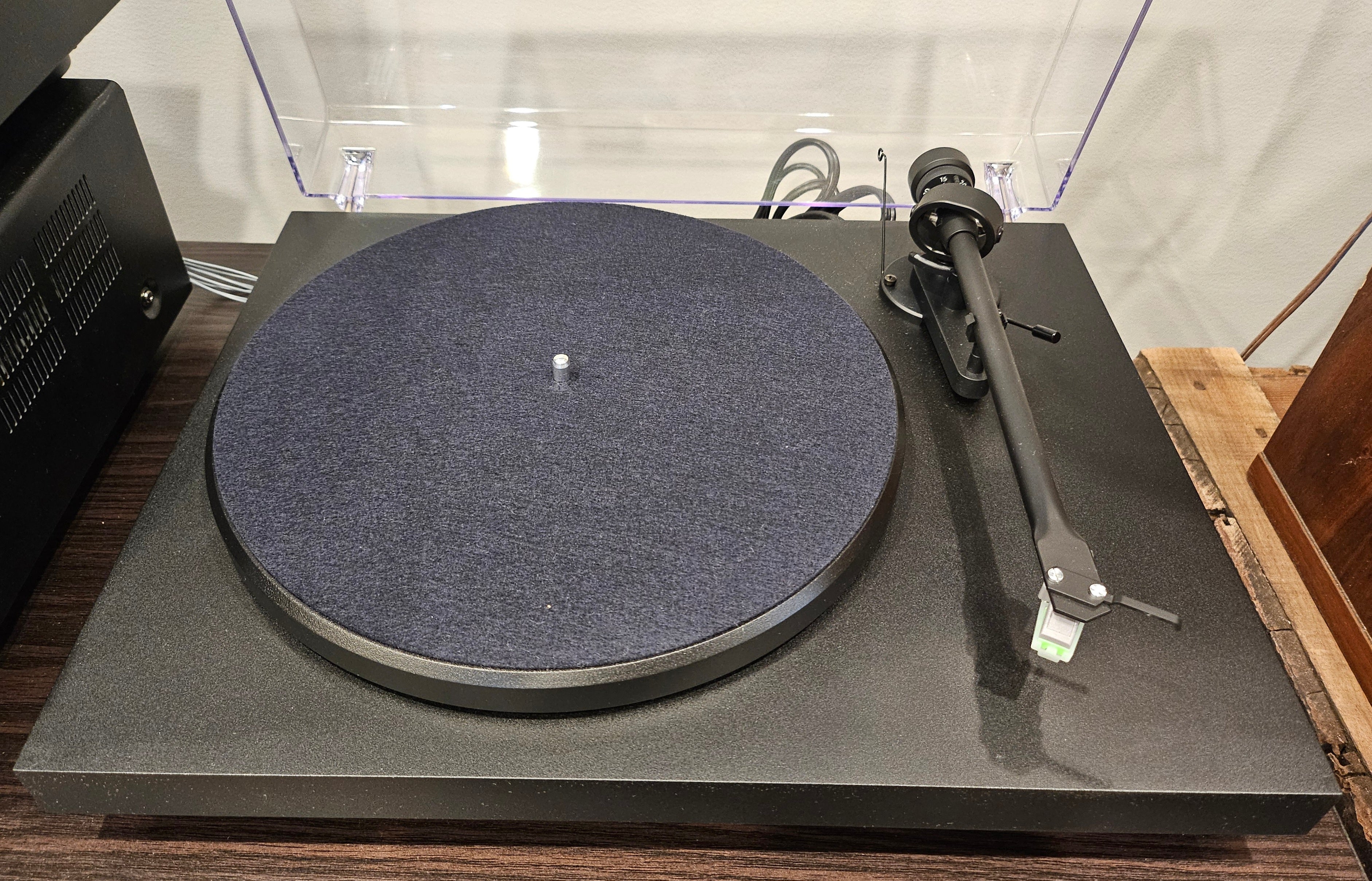 Pro-Ject Debut III Turntable